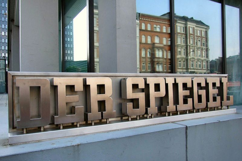 Μήνυση του Der Spiegel στις αμερικανικές μυστικές υπηρεσίες