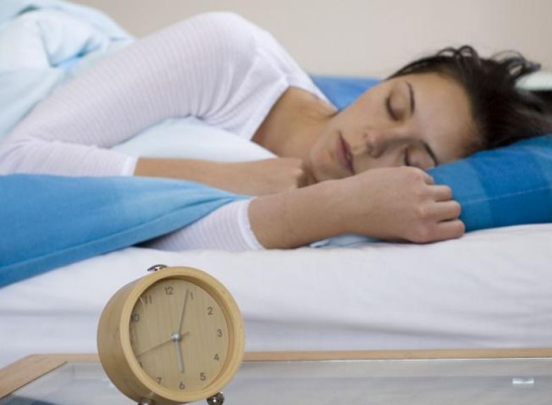 Ο πολύωρος ύπνος αυξάνει τον κίνδυνο ενός εγκεφαλικού