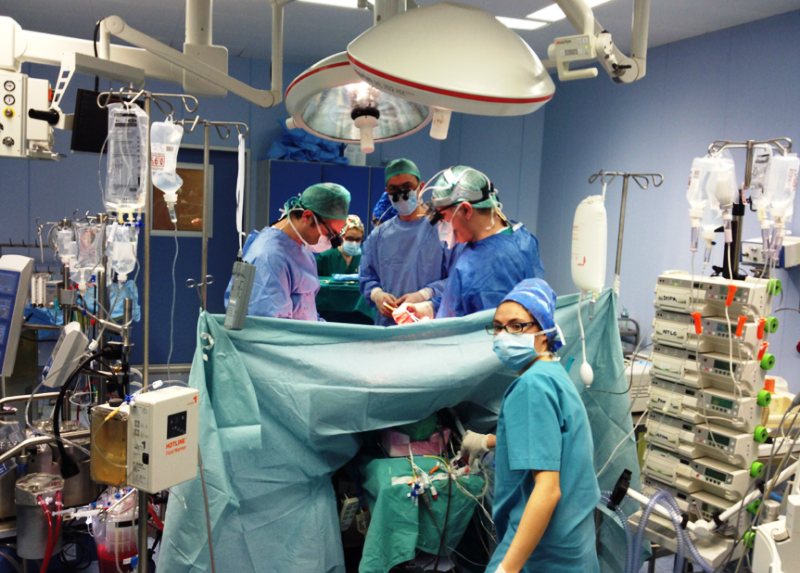 Εξοπλίστηκε η Καρδιοχειρουργική του ΠΑΓΝΗ από... δωρεές-Ποιοι είναι οι Ηρακλειώτες επιχειρηματίες