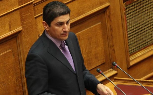 Αυγενάκης: «Αδιάφορη η πολιτική ηγεσία προς τους Πυροσβέστες Πενταετούς Υποχρέωσης και Συμβασιούχους»