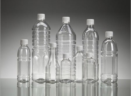 Επικίνδυνη η τσικουδιά σε πλαστικό μπουκάλι
