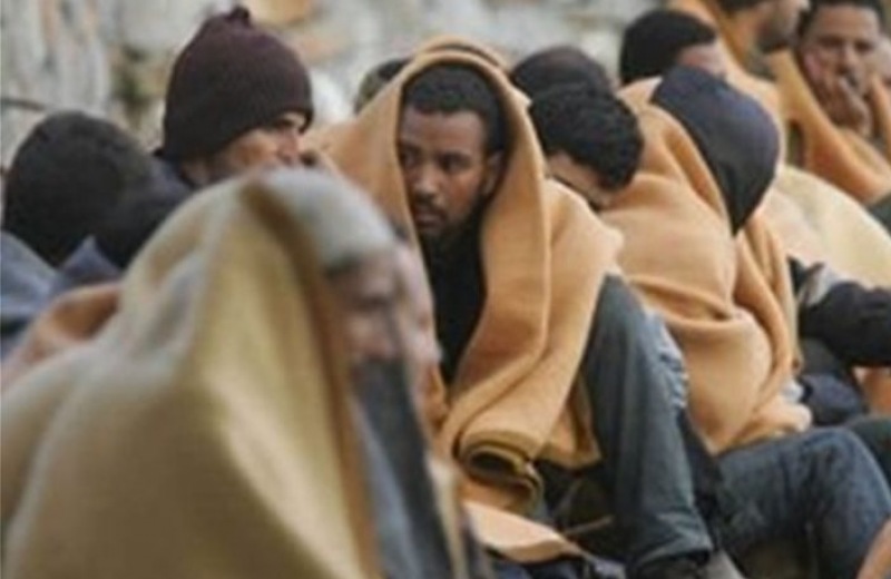 Λιβύη: Δέκα νεκροί σε βύθιση πλοιαρίου με λαθρομετανάστες