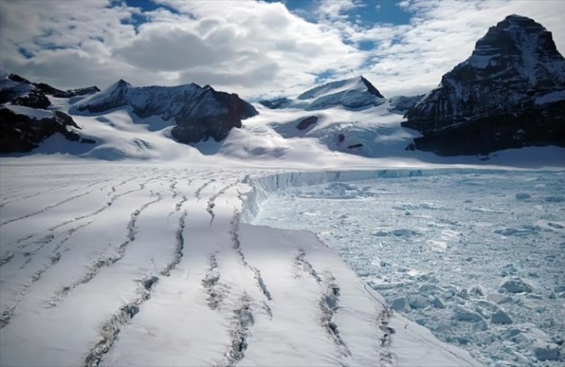 Συρρικνώνεται ο Αρκτικός πάγος σύμφωνα με τους επιστήμονες