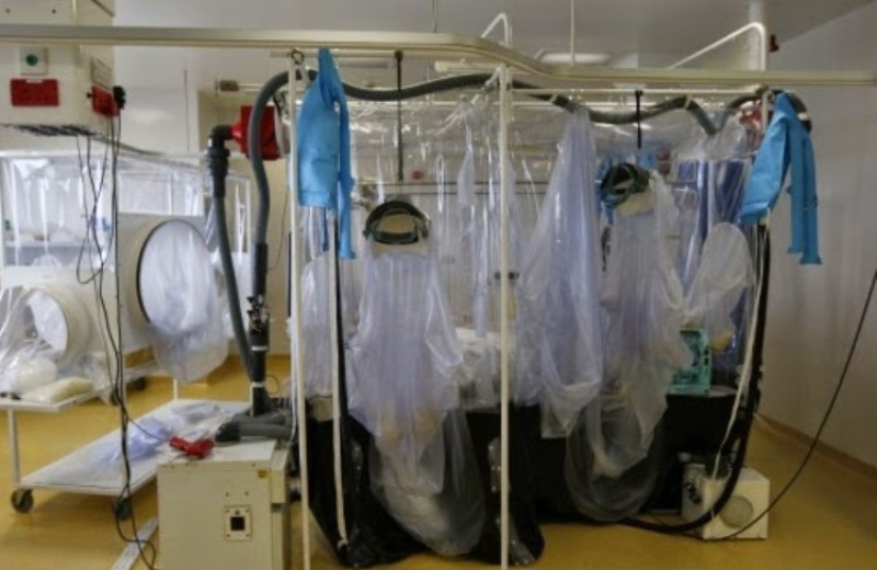 Έμπολα: Η νοσοκόμα που νοσηλεύεται στη Μαδρίτη δεν είναι πλέον φορέας του ιού