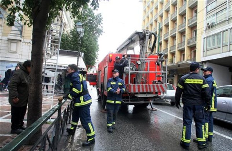 Πυρκαγιά σε καφετέρια στο Μοναστηράκι εθεσε σε συναγερμο την Πυροσβεστική