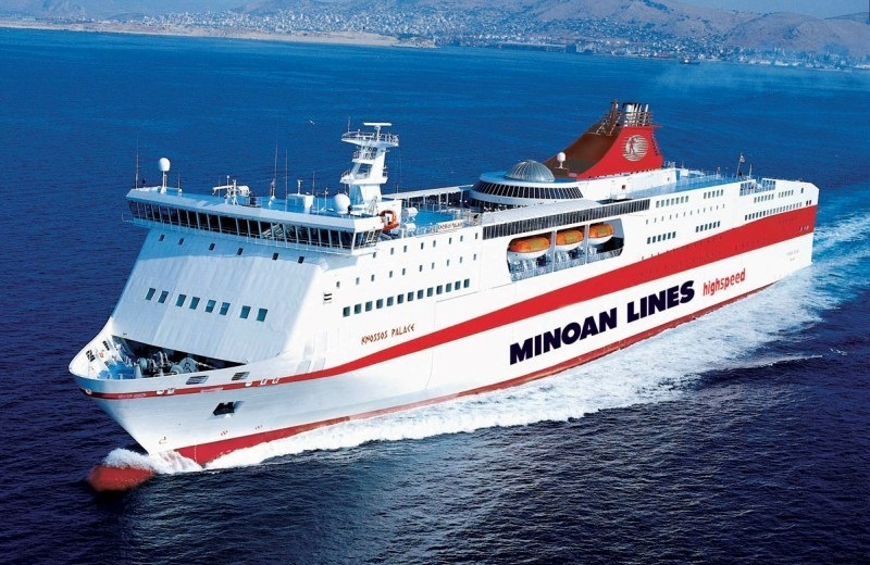 Δεμένα τα πλοία στα λιμάνια λόγω των θυελλωδών ανέμων - Αποκλεισμένη η Κρήτη από θαλάσσης