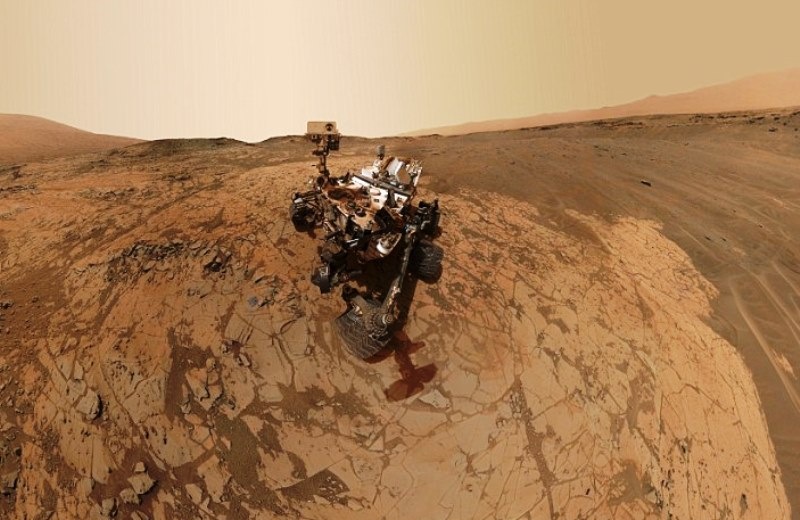 Οι σπάνιες φωτογραφίες του Curiosity από τον Άρη (pics)