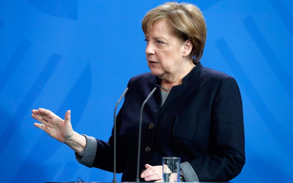 Γερμανία: «Ανεβαίνει» η Μέρκελ σύμφωνα με νέα δημοσκόπηση