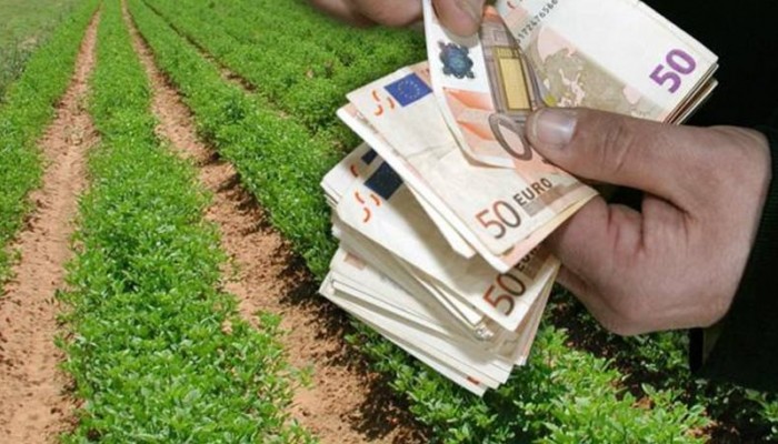 Πιστώνονται οι λογαριασμοί των αγροτών - Το ποσό θα φτάσει τα 900 εκ. ευρω