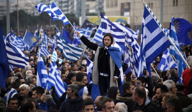 Οι Κρητικοί που κατοικούν στην Αθήνα μετέχουν μαζικά στο συλλαλητήριο για τη Μακεδονία