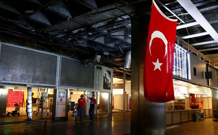 Έφτασαν τους 41 οι νεκροί από το μακελειό στην Κωνσταντινούπολη