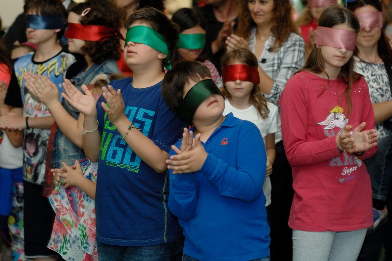 Η Κρήτη έδωσε το «φως της ψυχής« της- Πρωτοποριακή βιωματική εκδήλωση για την έλλειψη όρασης (pics)