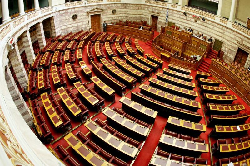Ξεκινάει ο έλεγχος από την Βουλή για την συμπεριφορά των ΜΜΕ κατά το δημοψήφισμα