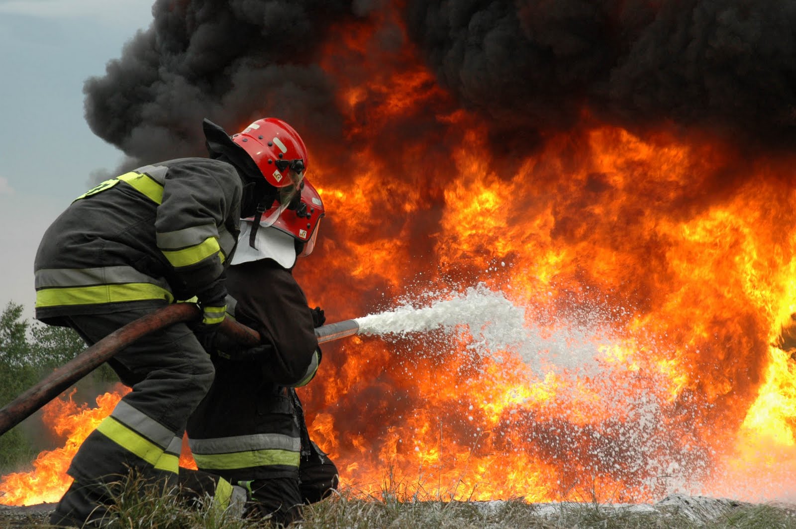 Με άμεση παρέμβαση της Πυροσβεστικής έσβησε η φωτιά στο Κέντρο Διαλογής στη ΒΙΠΕ