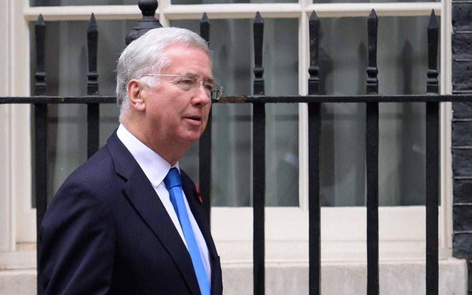 Βρετανία: Παραίτηση του υπουργού Αμυνας λόγω σκανδάλου για σεξουαλική παρενόχληση
