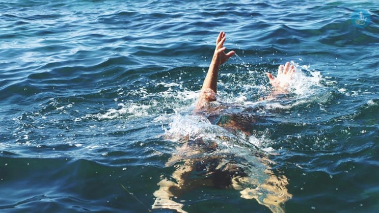 Ιεράπετρα: Κινδύνεψε να πνιγεί γιατί οι κάτοικοι την πέρασαν για... σακούλα στη θάλασσα! 