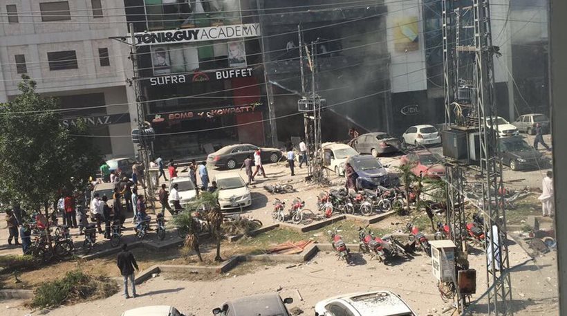 Πακιστάν: Τουλάχιστον πέντε νεκροί από έκρηξη βόμβας σε αγορά