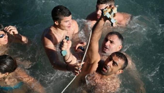 Eνας δάσκαλος μαχητικων αθλημάτων έπιασε το σταυρό- O Αλέξανδρος Παπαδάκης μέσα στους δύο τυχερούς! (pics)