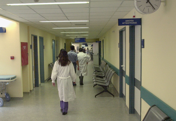 Υπερπληρότητα περιστατικών (190%) στην Παθολογικη του Νοσοκομείου Αγίου Νικολάου 