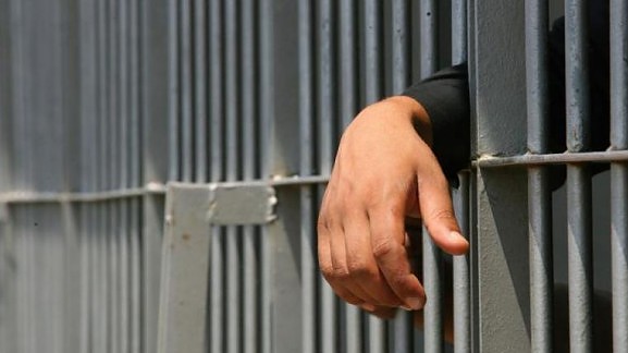Στη φυλακή για τα ναρκωτικά και τα όπλα 44χρονος από τις Σίσσες