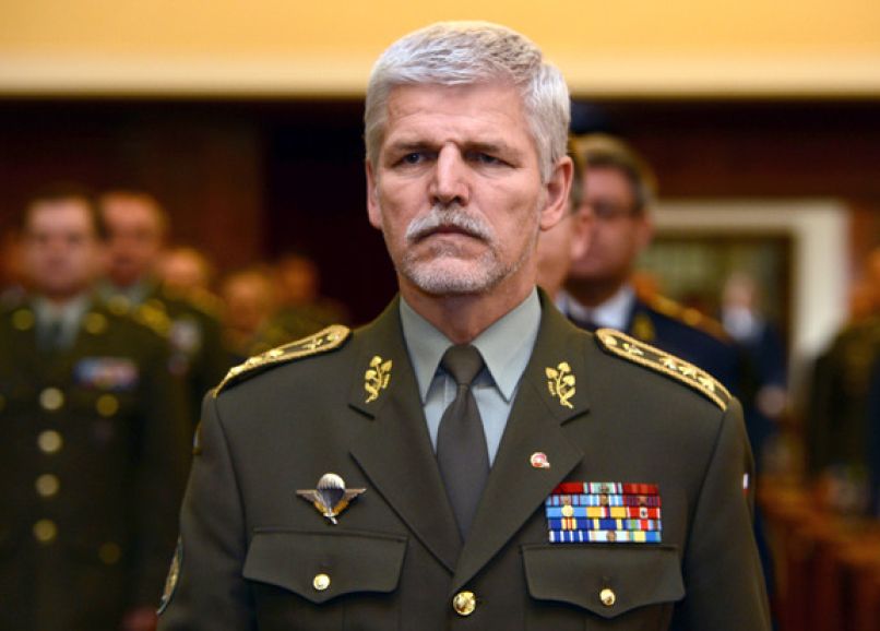 Κορυφαίος στρατηγός του ΝΑΤΟ:  Αν θέλει η Ρωσία καταλαμβάνει τις Βαλτικές χώρες σε δύο μέρες