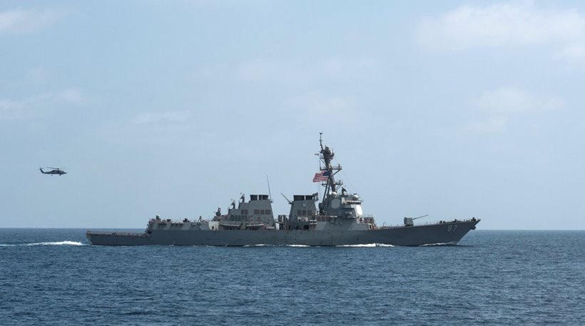 Αμερικανικό πλοίο άνοιξε πυρ εναντίον ιρανικού στον Περσικό Κόλπο