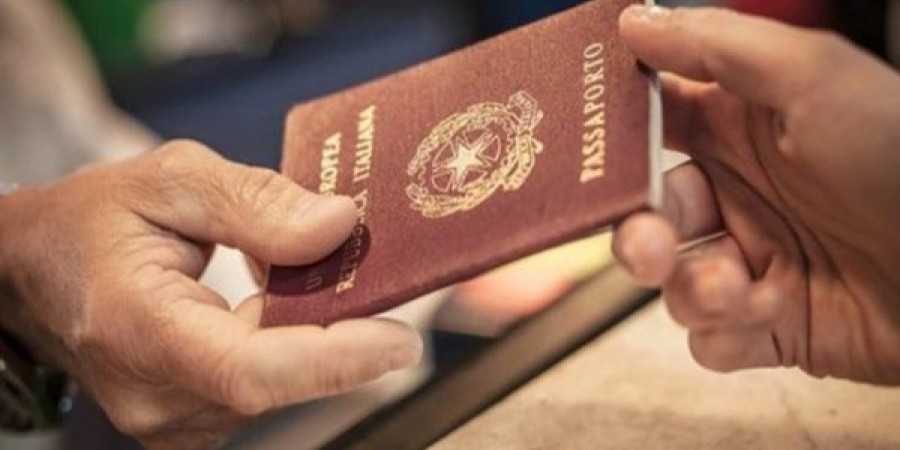 Συνελήφθη, 25χρονη για πλαστογραφία πιστοποιητικών στον Κρατικό Αερολιμένα Ηρακλείου