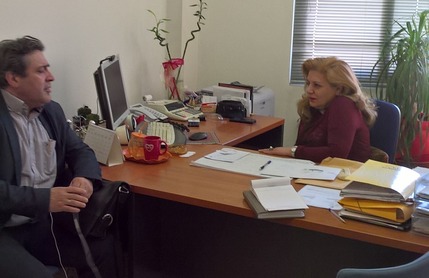 Στο Υποκατάστημα του ΙΚΑ και στα γραφεία του ΕΟΠΠΥΥ στο Ηράκλειο σήμερα ο Νίκος Ηγουμενίδης 