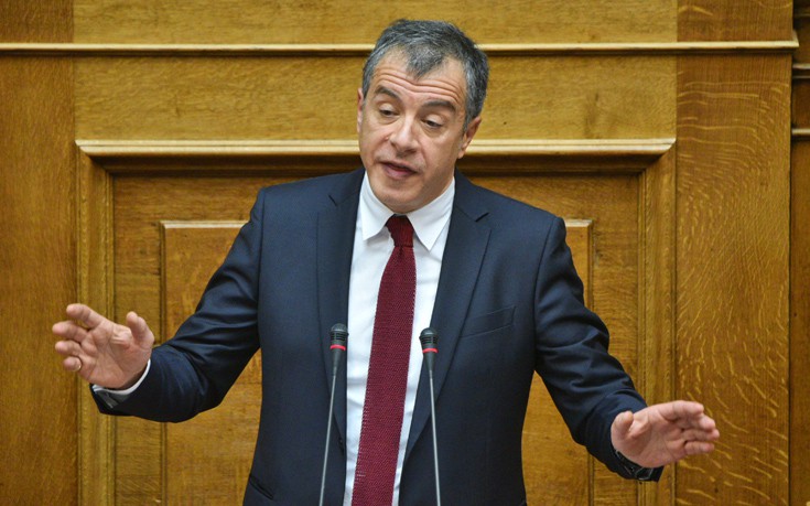 Θεοδωράκης: Βρισκόμαστε μπροστά σε μία κυβερνητική επέλαση στα ΜΜΕ
