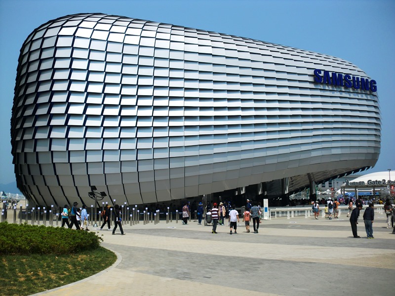 Πάνω από 200 υπάλληλοι της Samsung θα δουλεύουν... για την Apple!