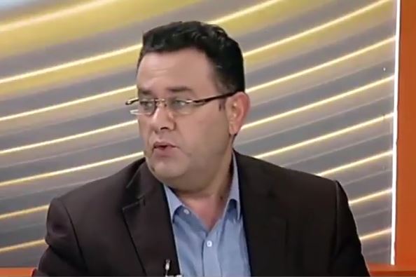 Ο Μανώλης Συντυχάκης και η τηλεοπτική του παρέμβαση (vid) 