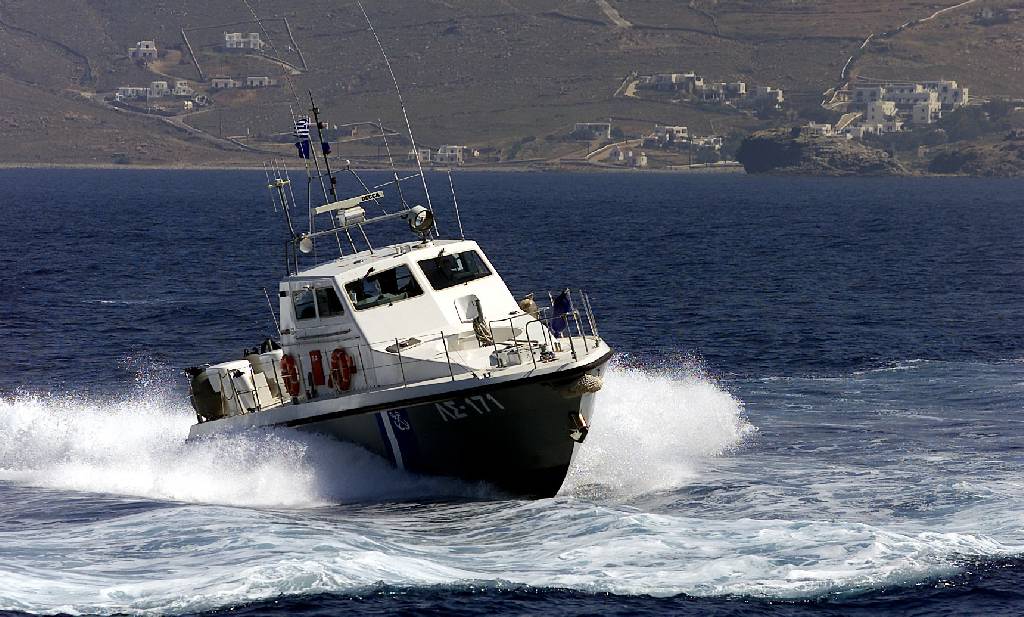 Σήμα κινδύνου απο ακυβέρνητο σκάφος στο Ρέθυμνο με δύο επιβάτες! 