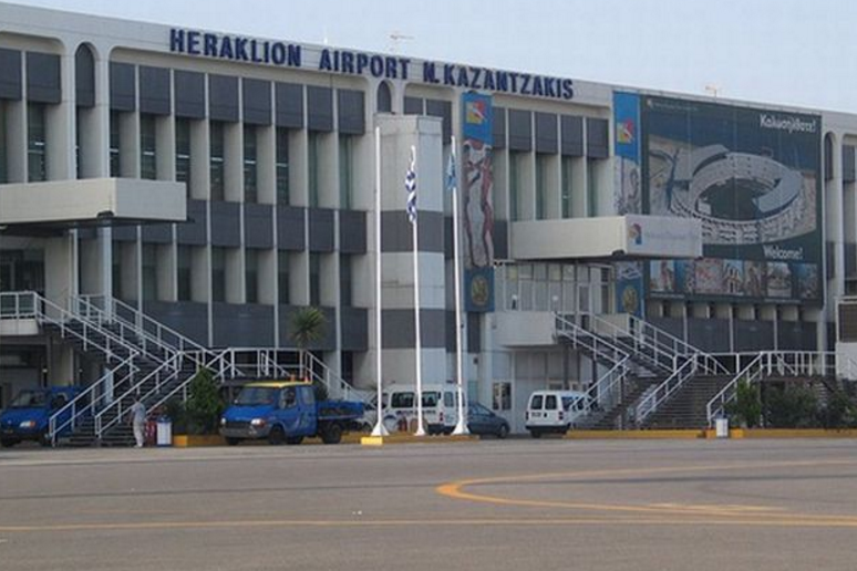 Τριπλή αερομεταφορά στο αεροδρόμιο Ηρακλείου με τραυματίες τροχαίων 
