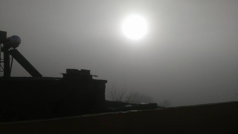 Η ομίχλη «έπνιξε» περιοχές στην Κρήτη- Από το Λασίθι ως τα...Χανιά (pics)