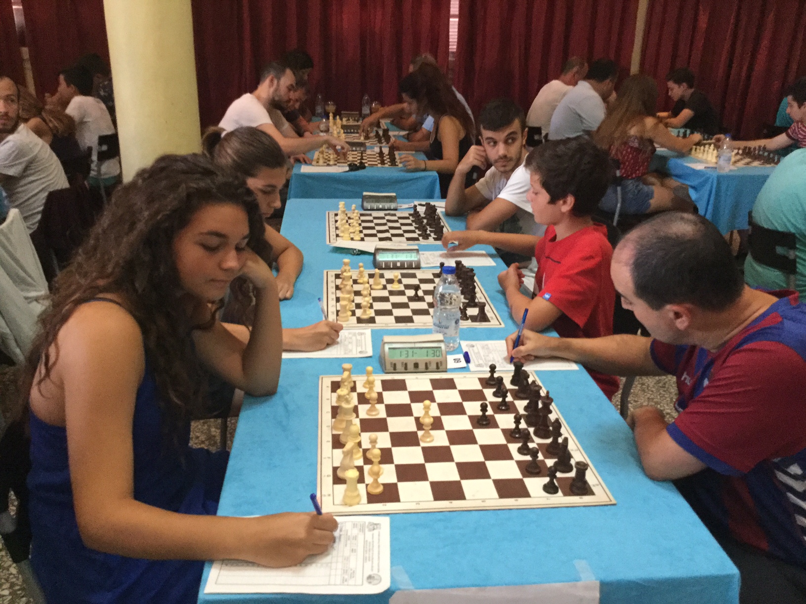 Μικροί και μεγάλοι σκακιστές από Ευρώπη Ασία Αμερική Αφρική προβάλλουν την Κρήτη  