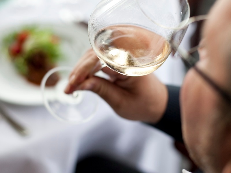 Έρευνα: Το κρασί με το βραδινό φαγητό «σύμμαχος» των διαβητικών