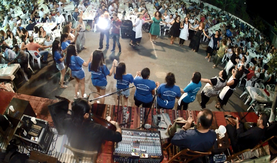 Εψησαν σαρικόπιτες για να...χορτάσει η Κρήτη-Πλήθος κόσμου στο Μεσοχωριό για την γιορτή- θεσμό (pics) 