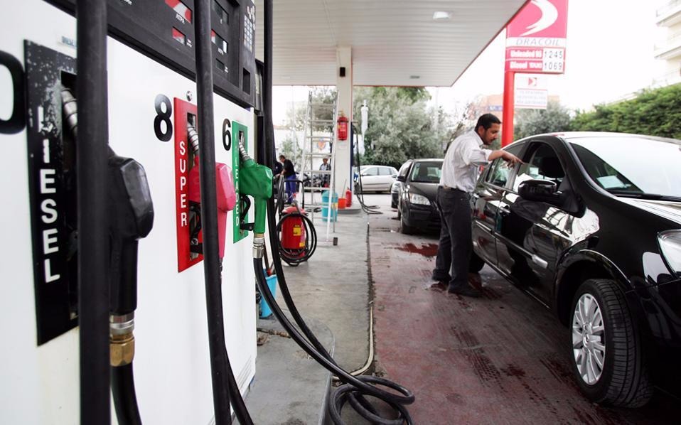 Eκτη ακριβότερη χώρα παγκοσμίως στη βενζίνη η Ελλάδα