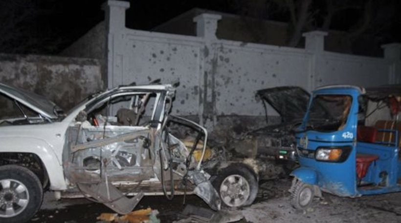 Σομαλία: Δέκα νεκροί από επίθεση τζιχαντιστών σε εστιατόριο