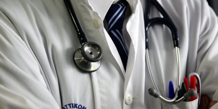 Προκηρύχθηκαν 20 θέσεις ειδικευμένων γιατρών στα νοσοκομεία του Ηρακλείου