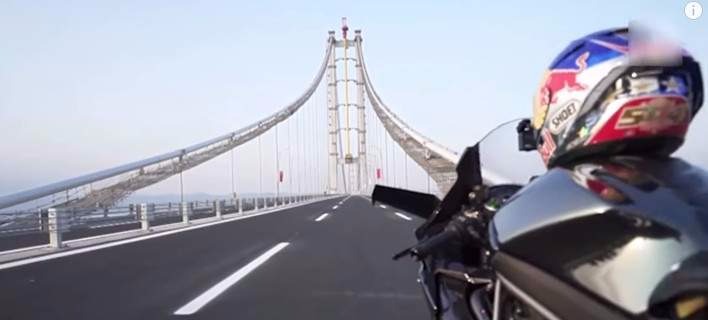 Εκπληκτικό: Εσπασε με μοτοσικλέτα το φράγμα των 400 χλμ. την ώρα -Σε γέφυρα στην Τουρκία (vid)