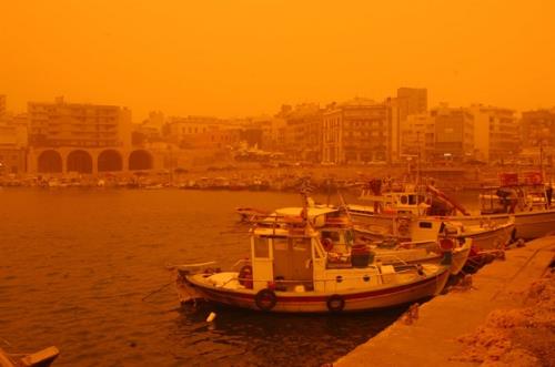 Πότε σταματούν οι λασποβροχές και η σκόνη στην Κρήτη