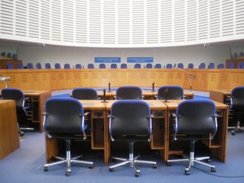 Στο Ευρωπαϊκό δικαστήριο το θέμα των ομαδικών απολύσεων