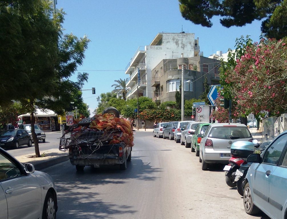 Ηράκλειο: Έκανε βόλτα τα μπάζα στο κέντρο της πόλης
