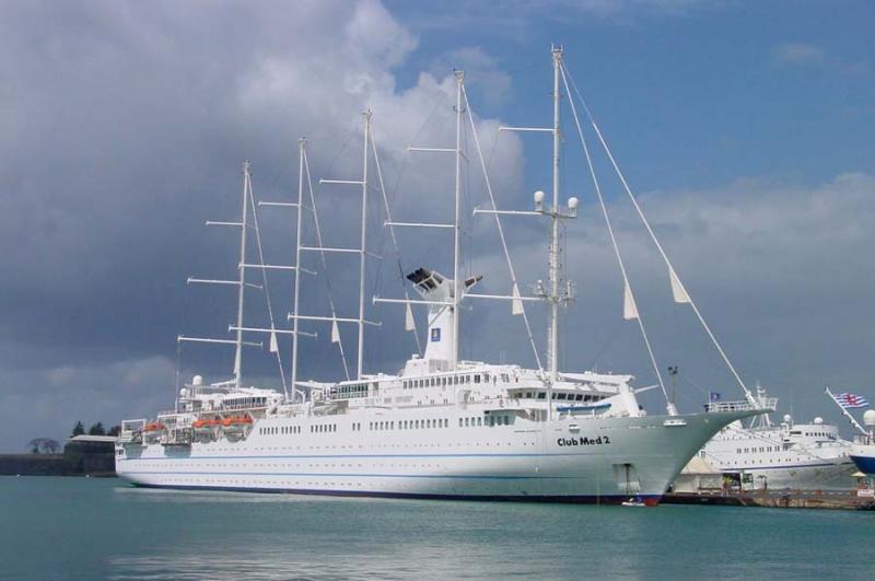Ενα διαμάντι με...πανιά- Στα Χανιά το μεγαλύτερο ιστιοφόρο κρουαζιερόπλοιο του κόσμου (pics)