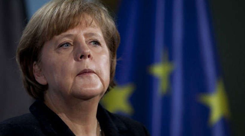 "Θα κάνουμε τα πάντα για να μείνει η Ελλάδα στο ευρώ"