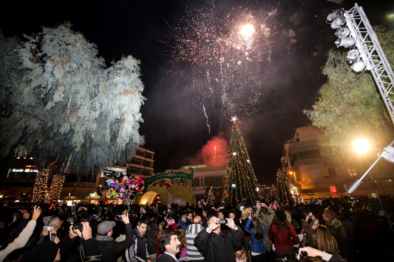 Πρόγραμμα Εορταστικών Εκδηλώσεων Δήμου Ηρακλείου: Χριστούγεννα 2017 - Πρωτοχρονιά 2018 