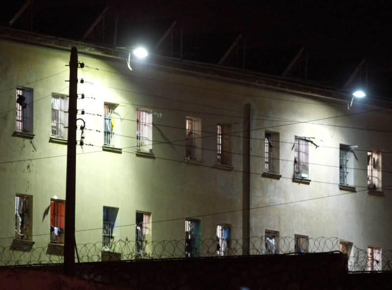 Ένταση στον Κορυδαλλό:  Οι κρατούμενοι αρνούνται να μπουν στα κελιά τους