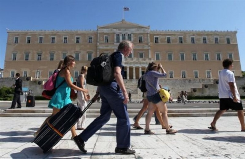 «Στην Ελλάδα συρρέουν και πάλι οι τουρίστες»