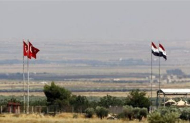 Δύο άμαχοι τραυματίστηκαν από συριακή οβίδα στην Τουρκία